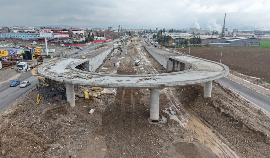 Kahramanmaraş’ta Çevre Yolu’nda Ulaşımı Rahatlatacak Kavşak Hızla Yükseliyor!