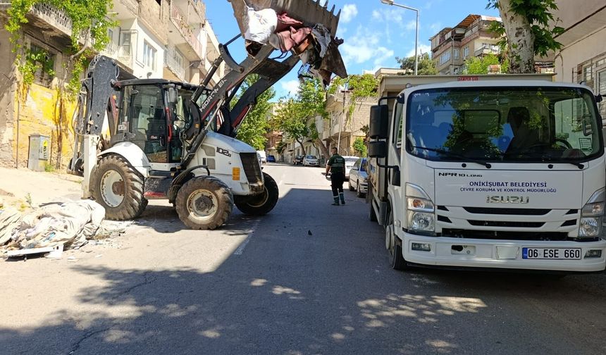 Onikişubat Belediyesi,288 personel ve 65 araçla sahada!