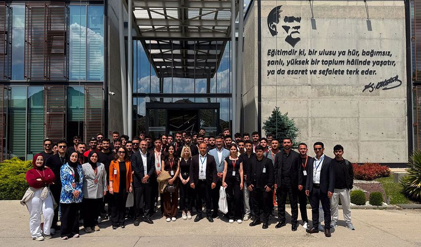 Havacılık MYO Öğrencileri TUSAŞ’taki Uygulamalı Eğitimleri İnceledi!
